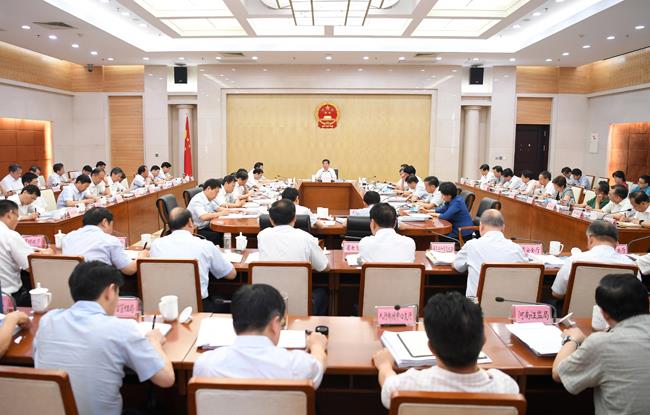 河南省省长要求河南自贸区要在商事制度改革、多式联运、投资贸易便利化上重点突破